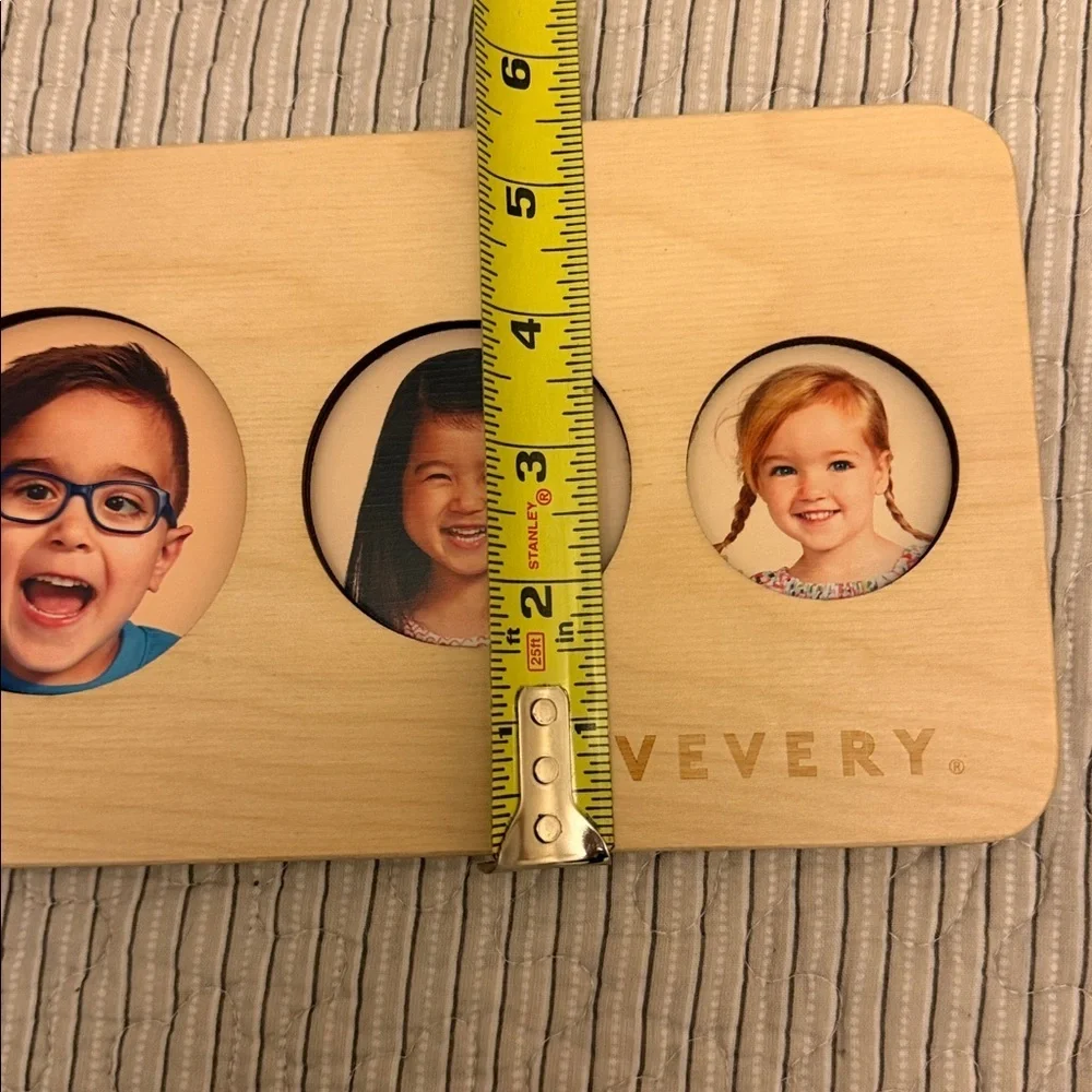 LOVEVERY Circle of Friends Wooden Color Circle Puzzle